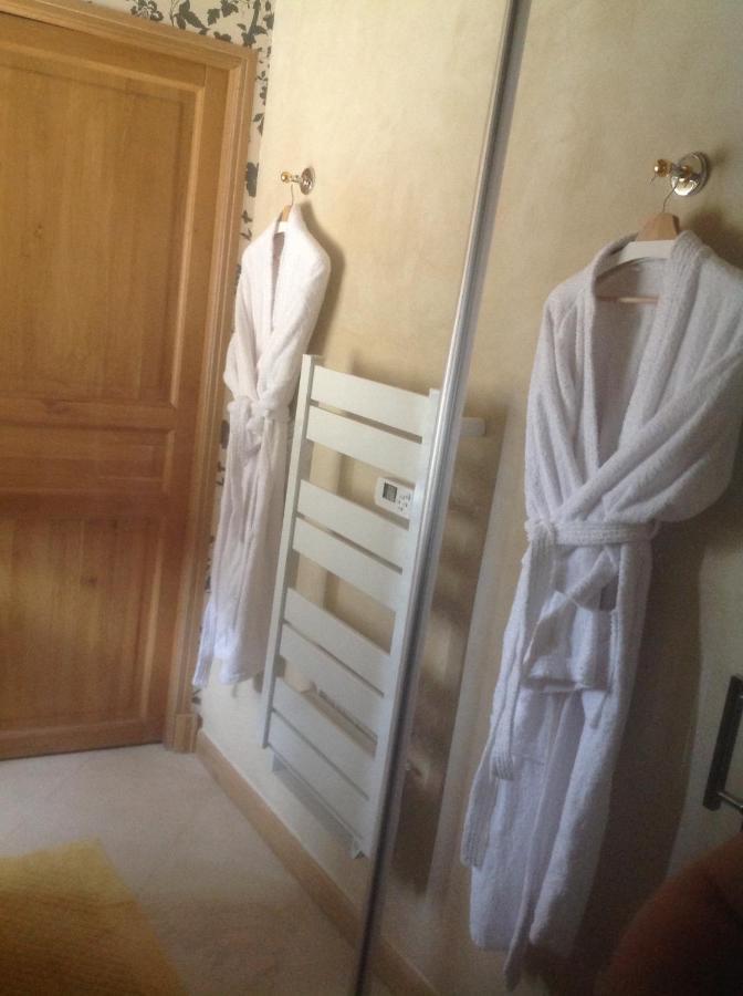 Le Clos-Masure De Beatrice Montreuil-en-Caux Dış mekan fotoğraf